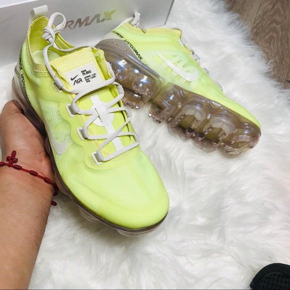 😍Nike Air VaporMax “Luminous Green” - Picture 5 of 7